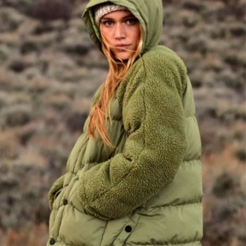 ANTHROPOLOGIE PILCRO SWING PUFFER JACKET IN MOSS! MED. SHERPA SLEEVES EUC!!